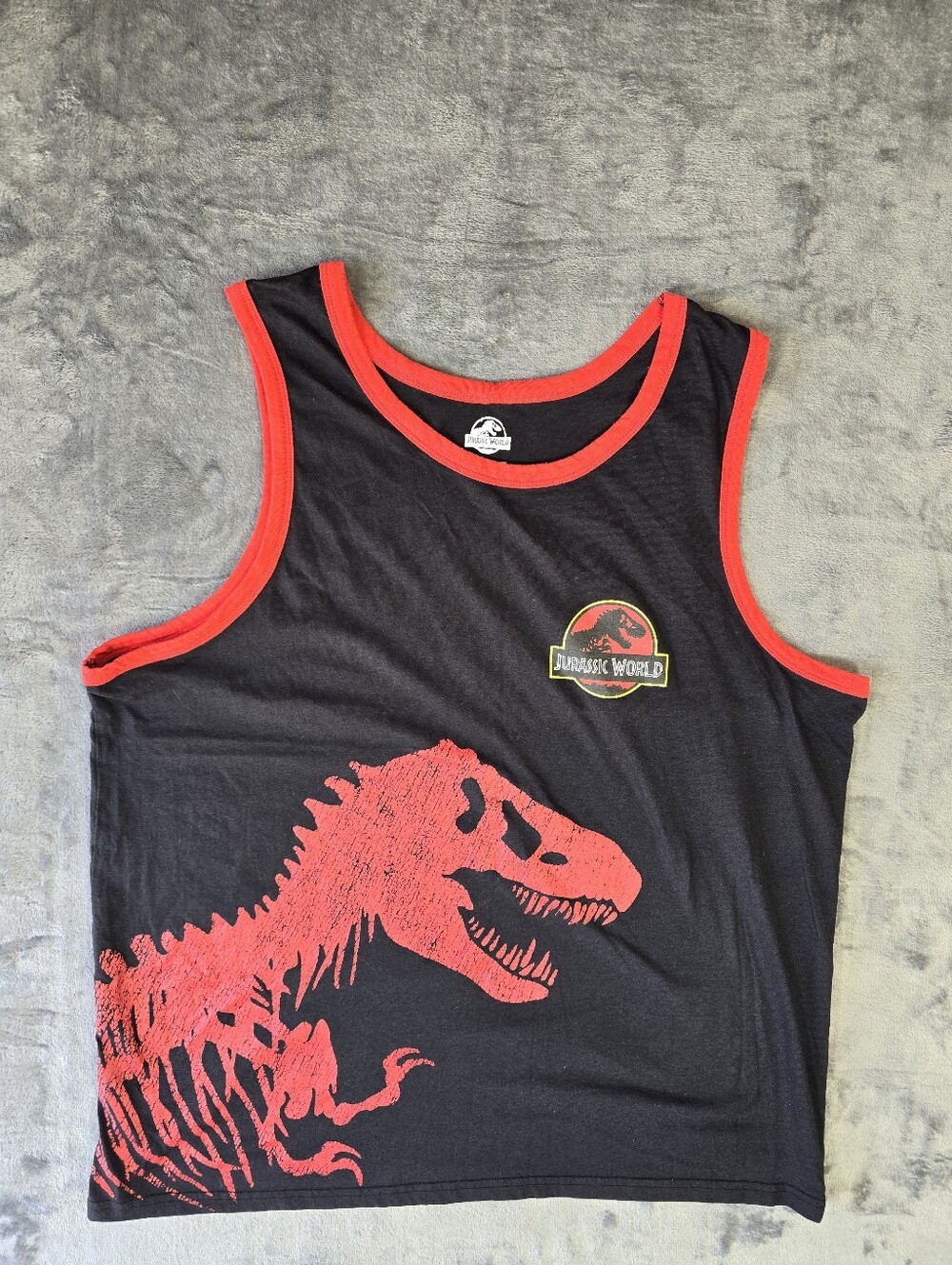 Jurassic World Tank Top Muscle Shirt Size XL Fits Large Universal Studios Black